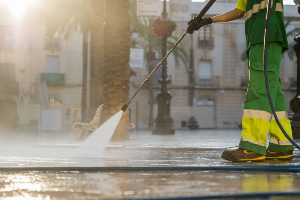 Best Pool Deck Cleaning  in Pacific, MO